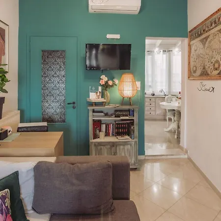 Orpheus House Beachfront 2br With Balcony & Sea View Walk To Old Town Апартаменти