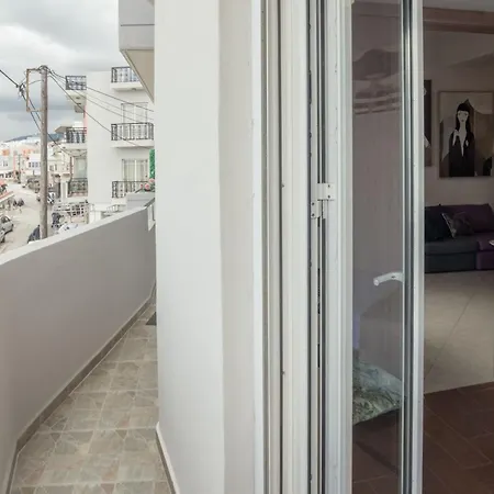 Orpheus House Beachfront 2bdr