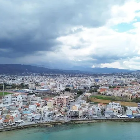 Orpheus House Beachfront 2bdr Apartment *