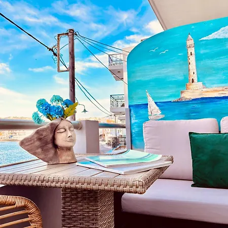 Orpheus House Beachfront 2bdr Chania (Crete)