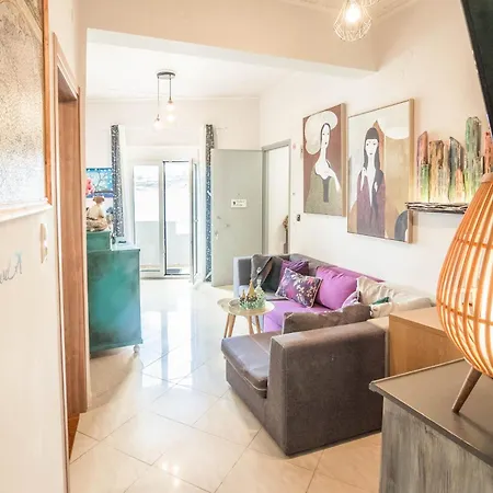 Orpheus House Beachfront 2br With Balcony & Sea View Walk To Old Town Апартаменти