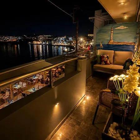 Orpheus House Beachfront 2br With Balcony & Sea View Walk To Old Town Апартаменти *