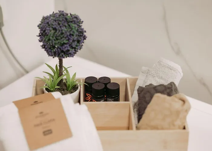 Appartement Orpheus House Beachfront 2br With Balcony & Sea View Walk To Old Town