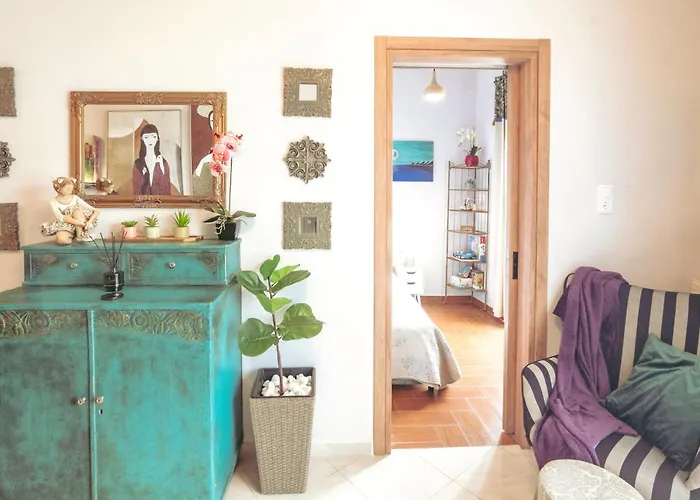 Apartament Orpheus House Beachfront 2br With Balcony & Sea View Walk To Old Town