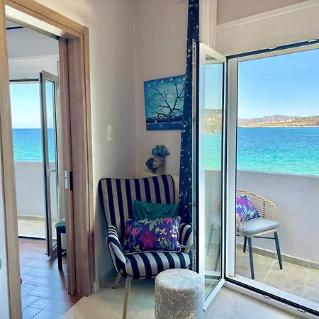 Διαμέρισμα Orpheus House Beachfront 2bdr *